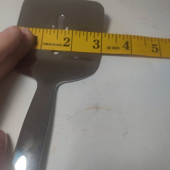 Spatula for special food sevice. Glossy Stainless Steel 18/8 from Emeril Lagassi - Picture 4 of 5